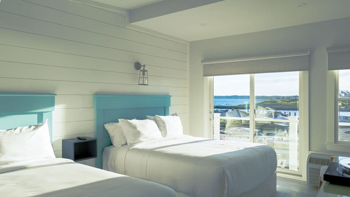 Tides Room Standard 2 Queen